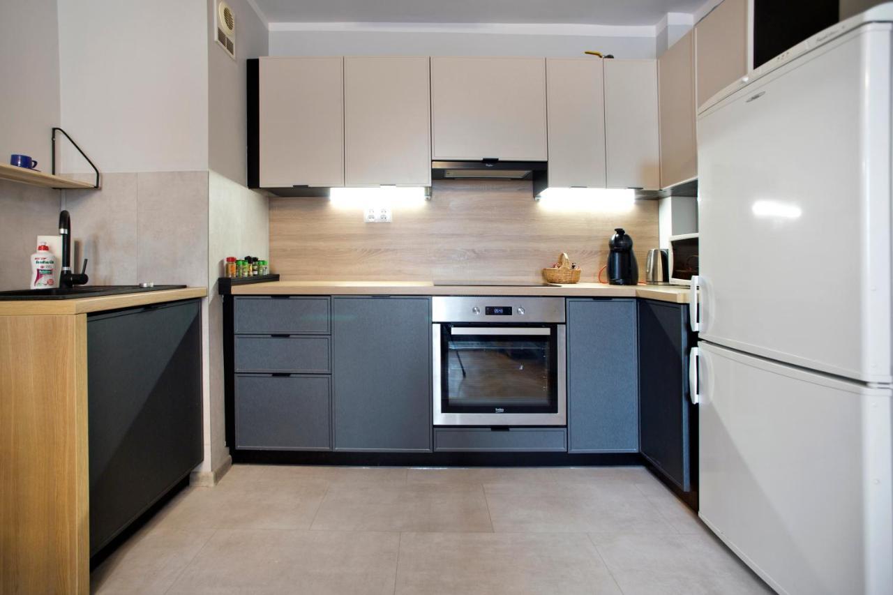 ורשה Hala Mirowska Apartments מראה חיצוני תמונה